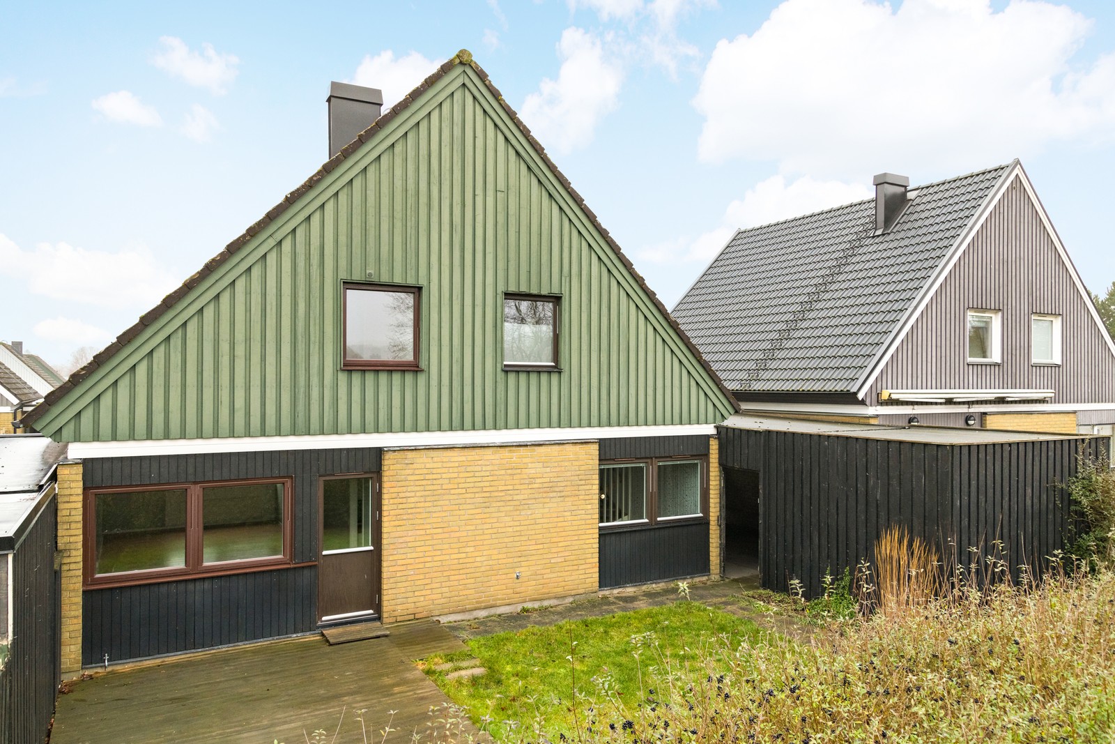 Baksida med trädäck