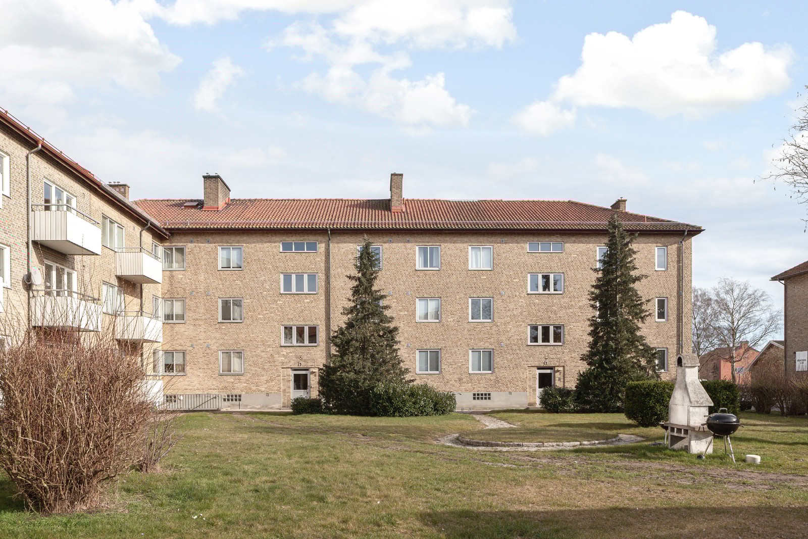 Borggården 8 - Välkomna!