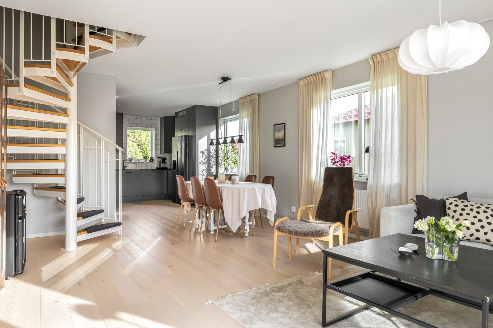 Välkomna in till Modellörsgatan 2B!