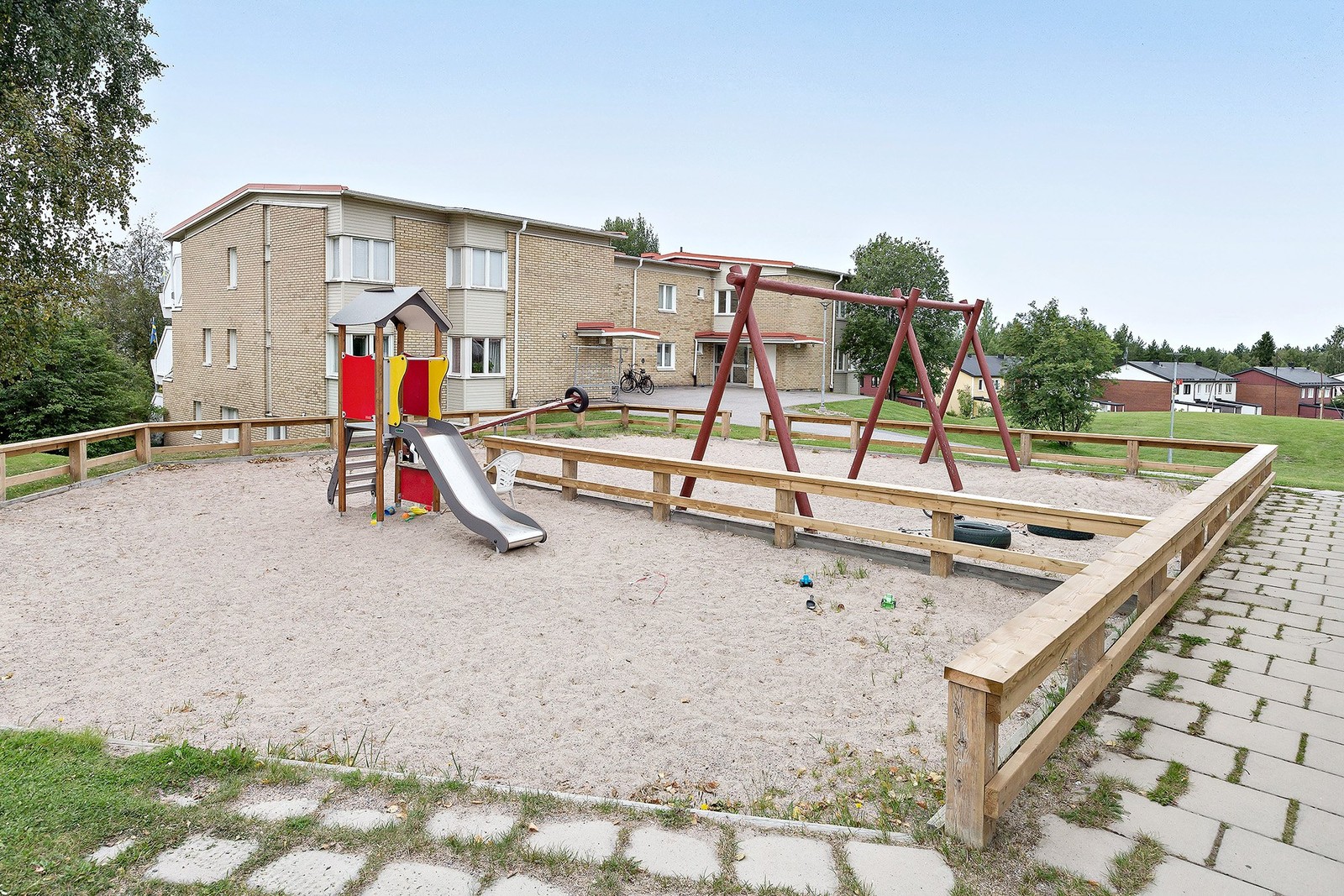 En av föreningens lekplatser