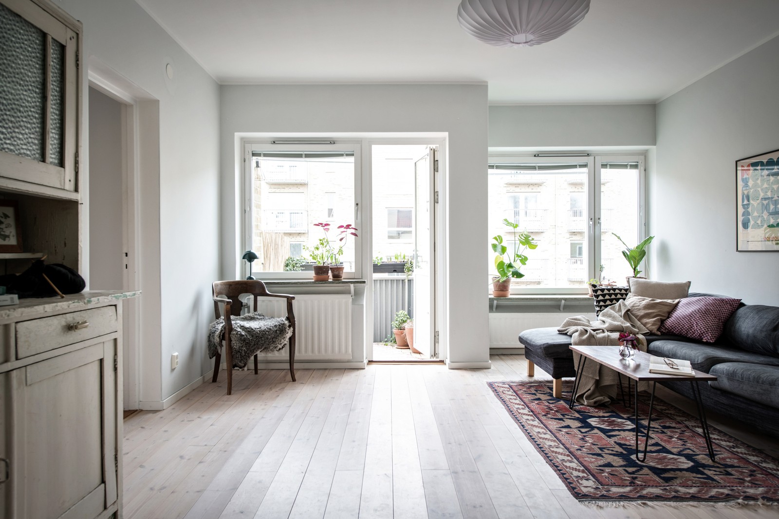 Nu ges tillfälle att förvärva denna unika kvalitétsbostad på omåttligt populära Plåtmyntsgatan 17