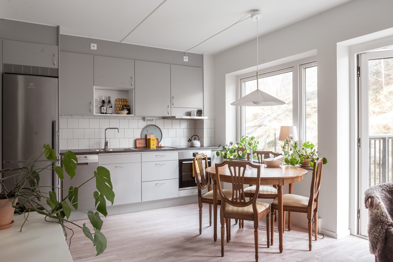 Varmt välkomna till denna förstklassiga etta på Ärlegatan 5D.