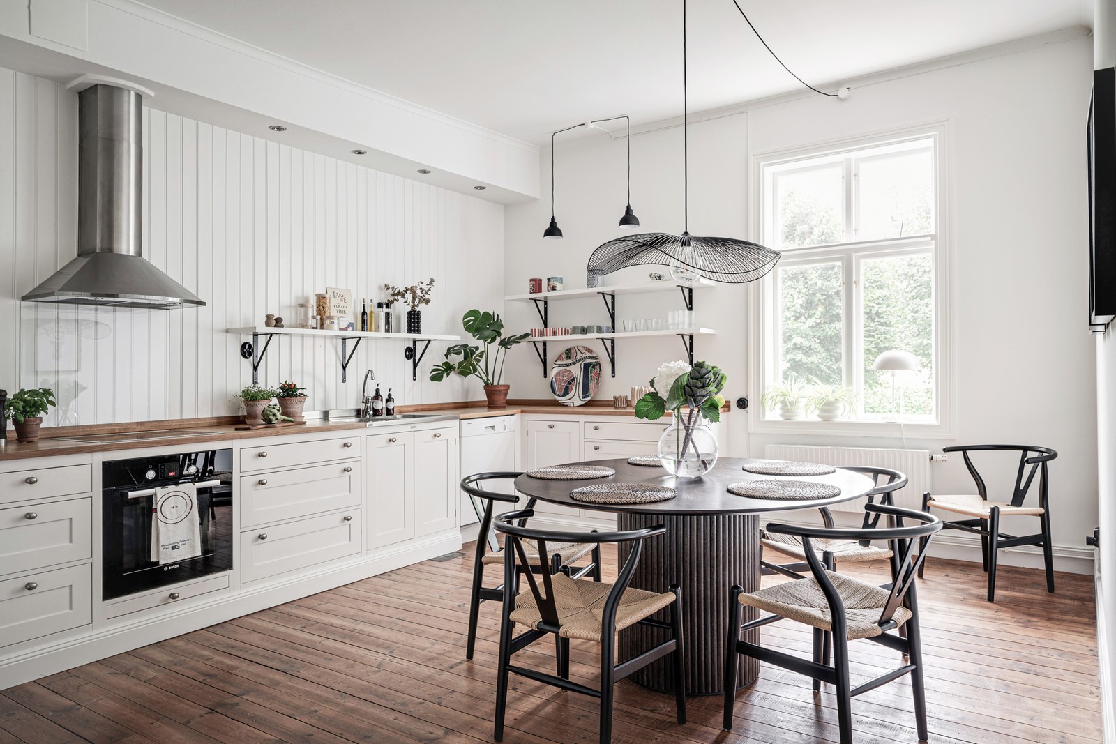 Varmt välkomna att bo & trivas på unika Nya Varvsallén 22A