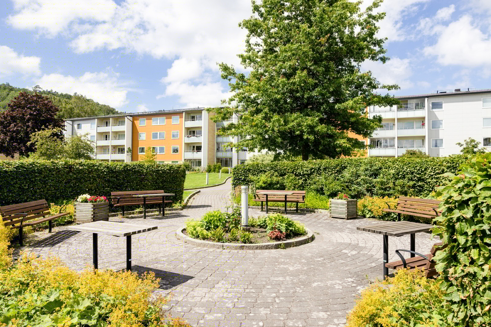 Välkomna till Rullharvsgatan 2 A