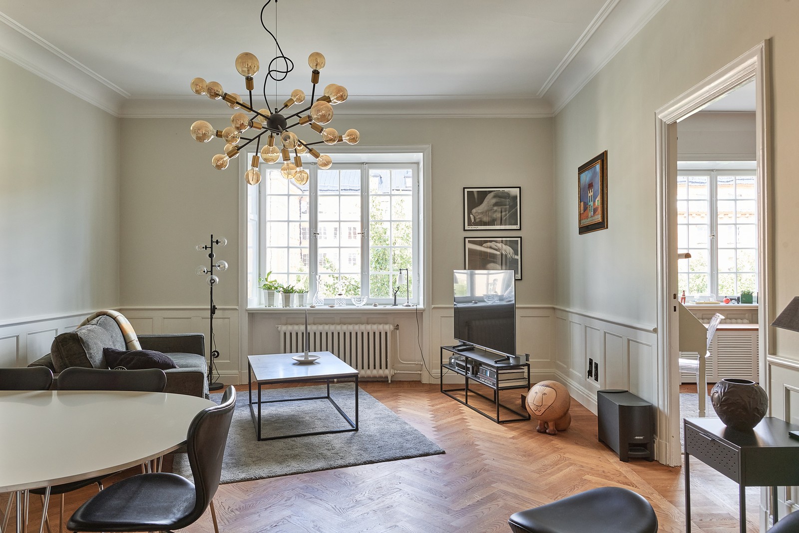 Magnifik sekelskifteslägenhet