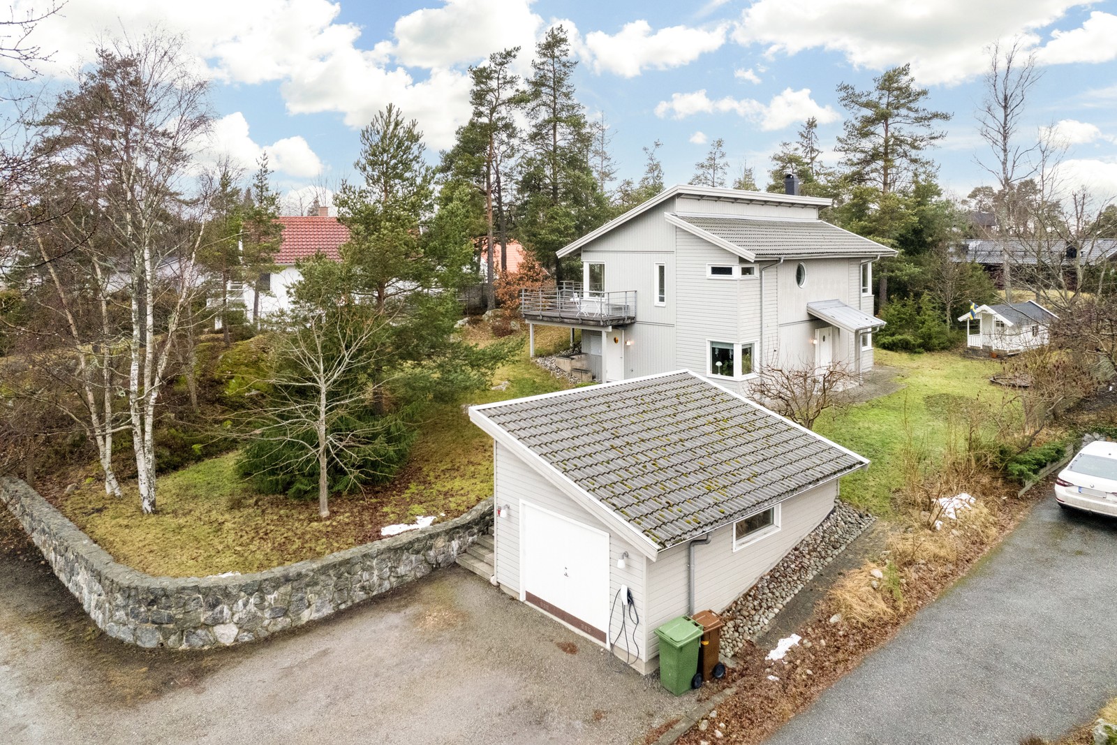 Högt belägen villa i populära Fornudden