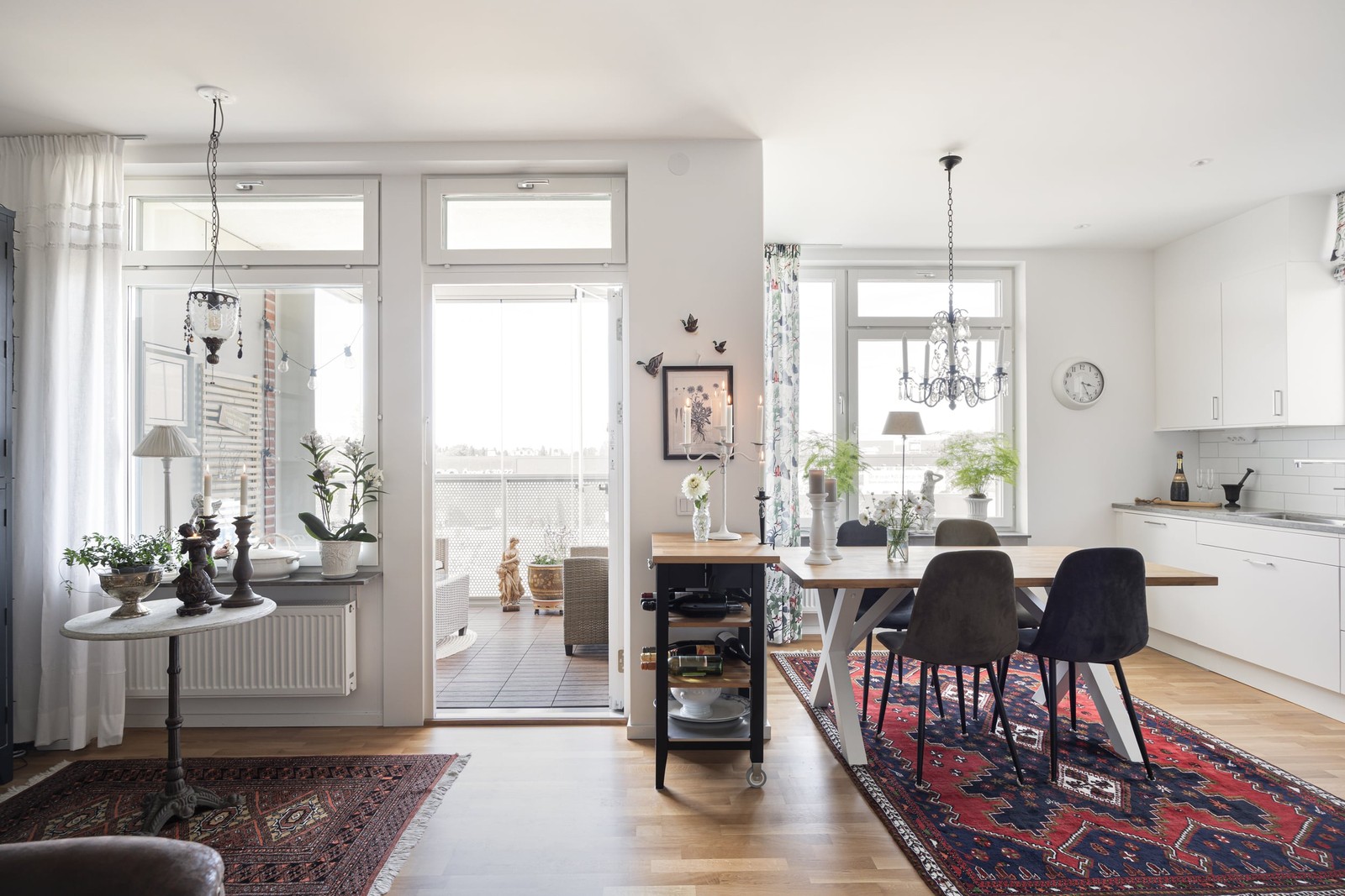 Välkommen till Paradisgatan 4!