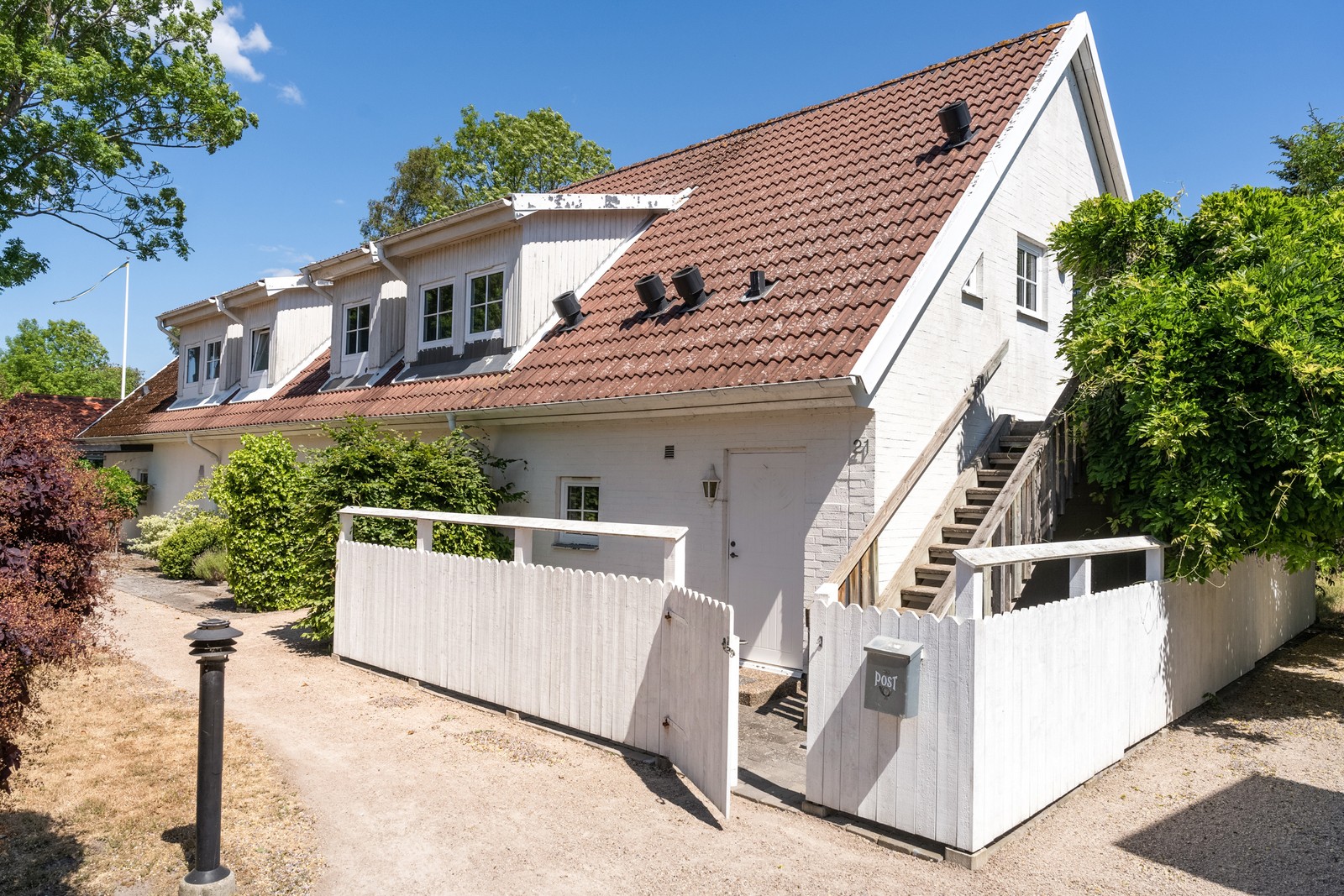 Uppgång till lägenhet 1