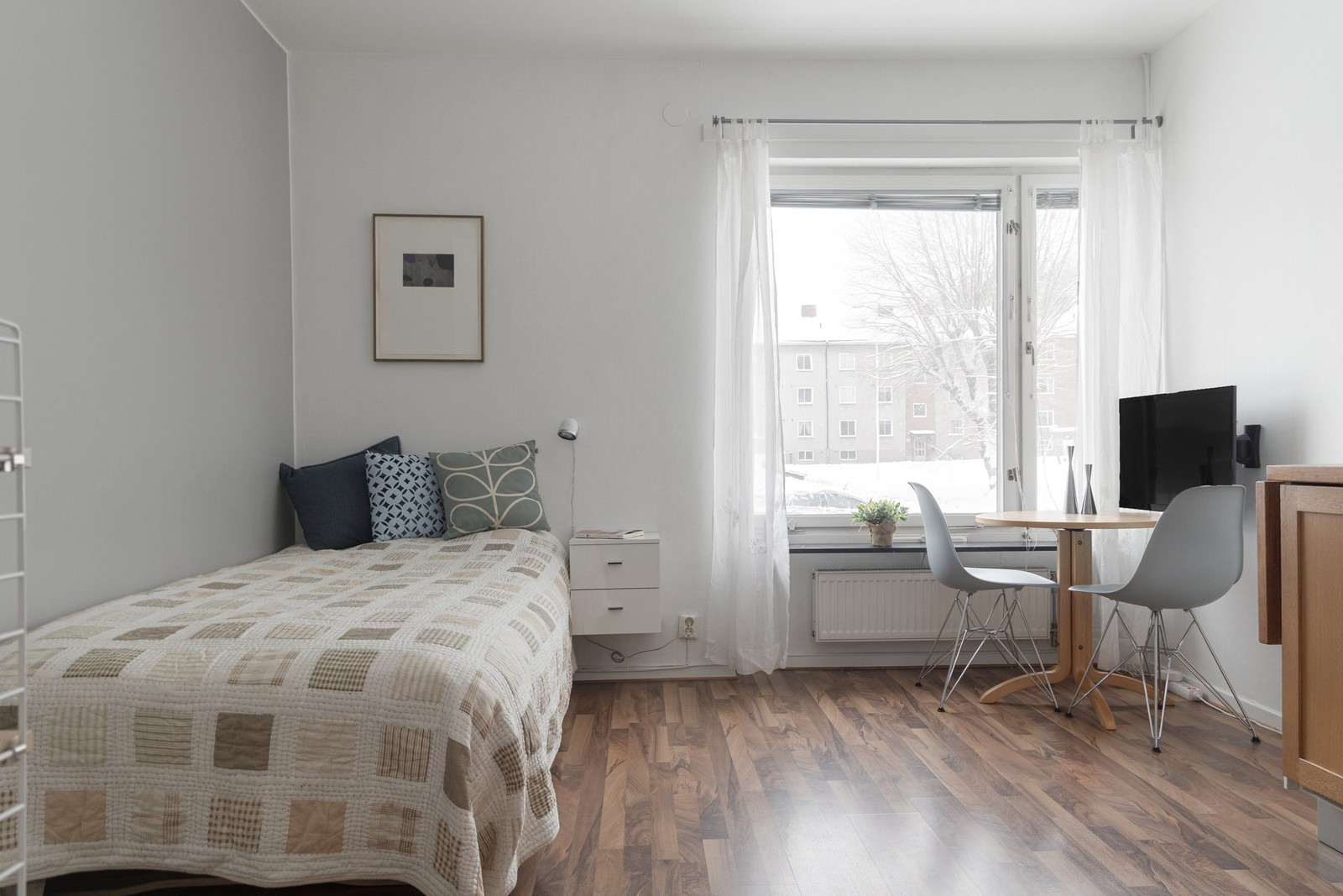 Välkomna till en välplanerad etta i Bosgården