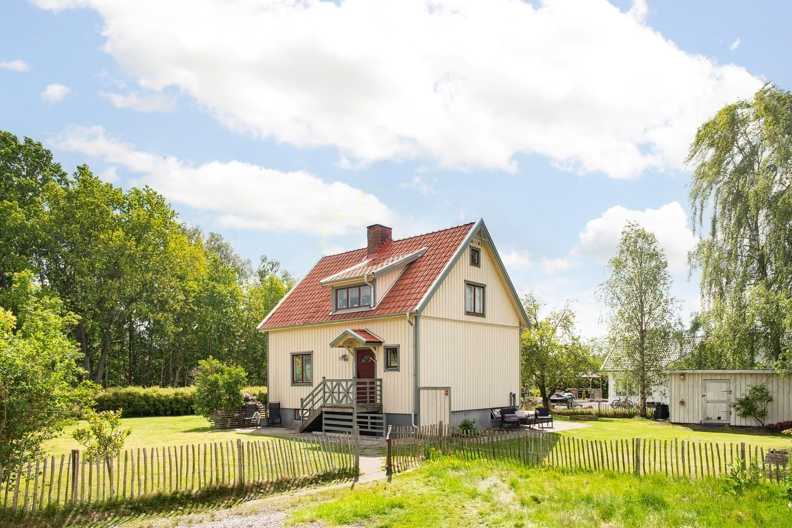 Välkommen till Hovgårdsvägen 17