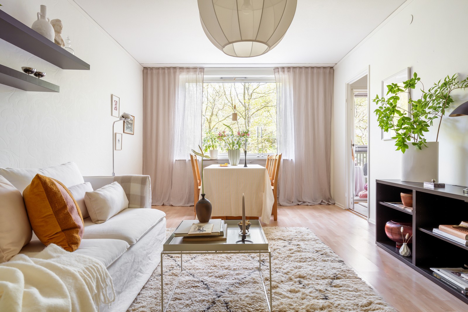 Välkommen till Doktor Lindhs gata 4!