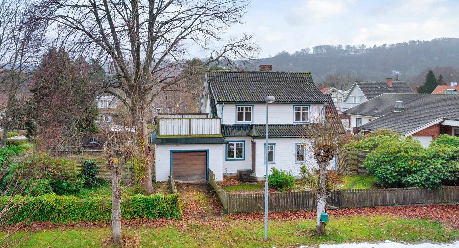 Välkomna till denna sommardröm på bästa läge!