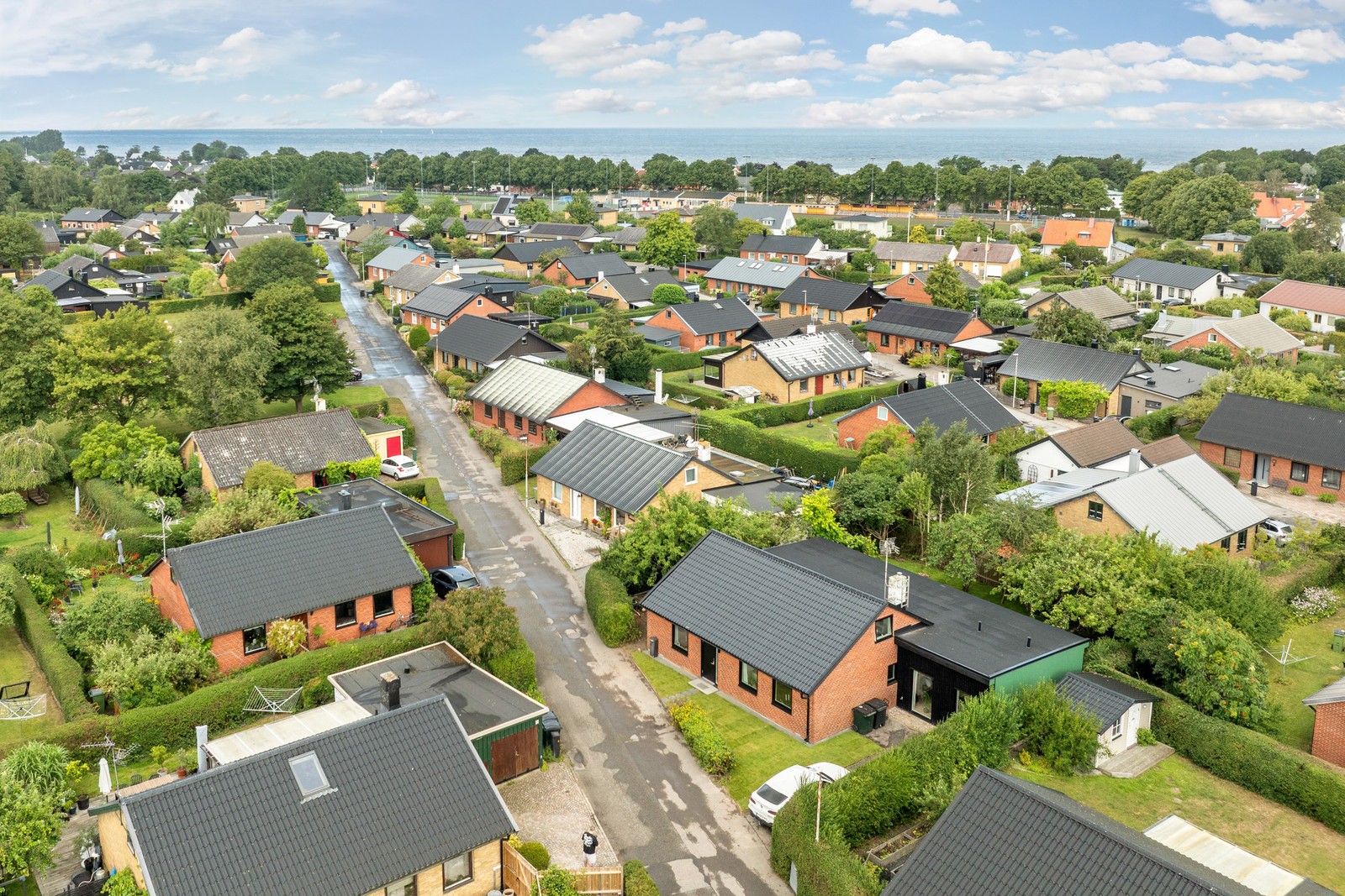 Välkommen till denna familjevilla i absoluta toppskick