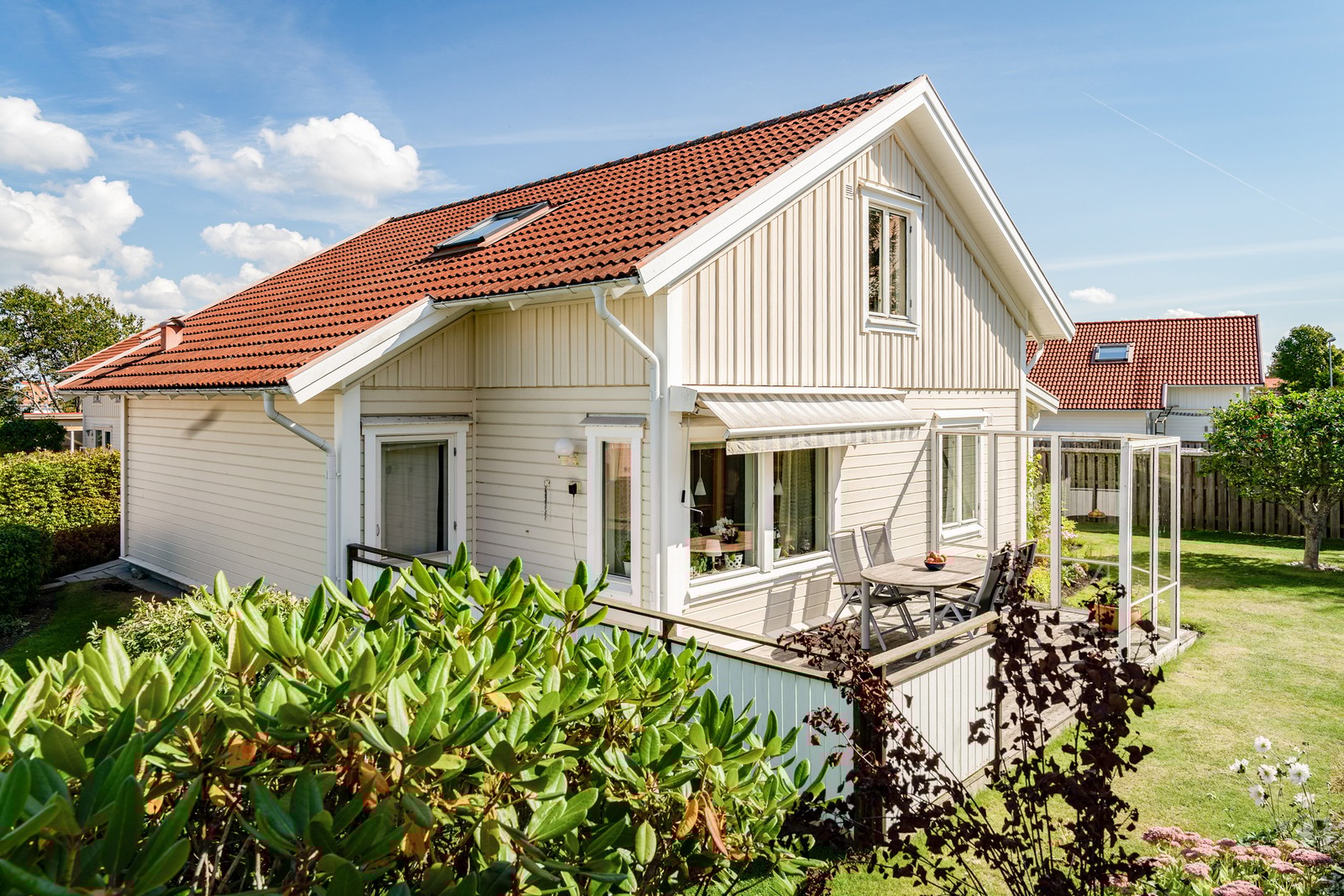 Villan med altan på baksidan