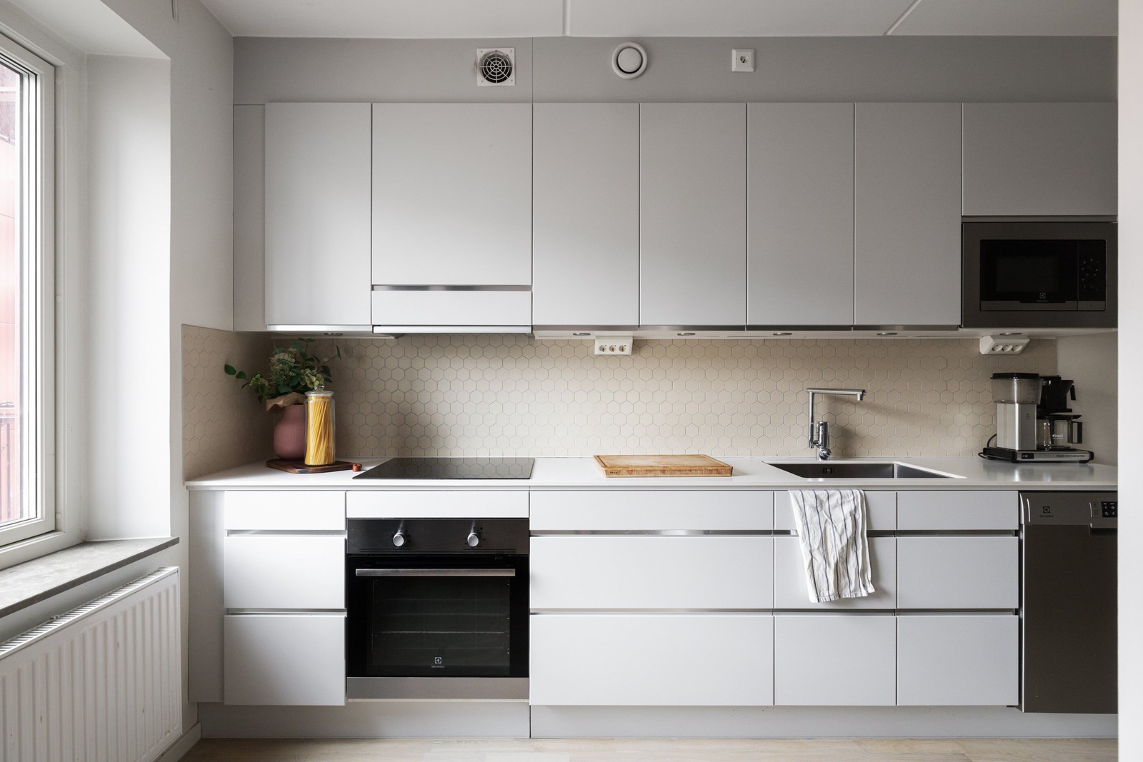 Stilrent kök i behagliga kulörer