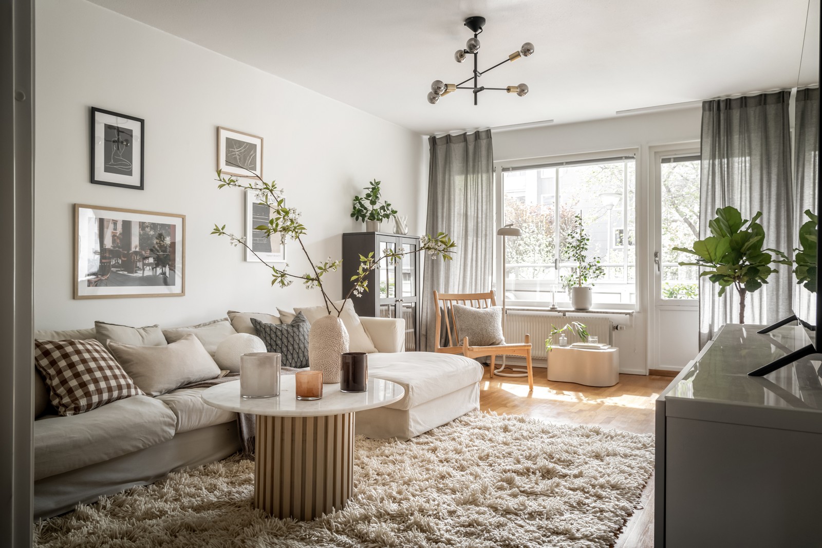 Välkomna till denna välplanerade trea i  Bifrost