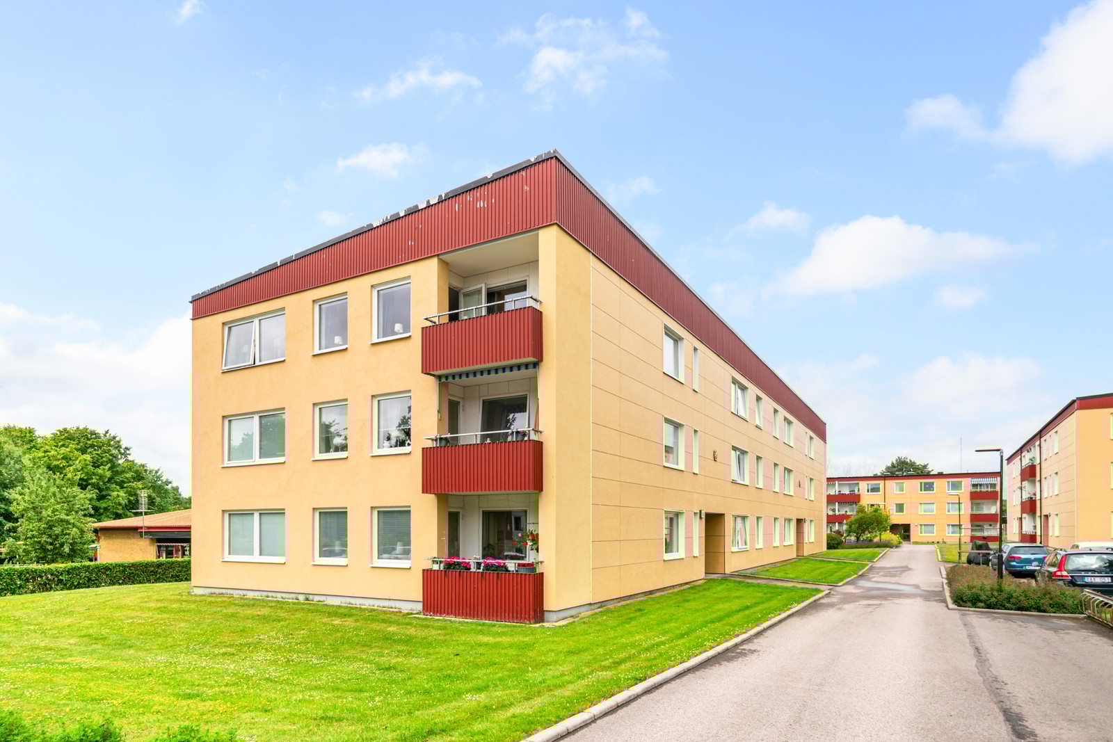 Här bor du i ett lugnt och trivsamt område.