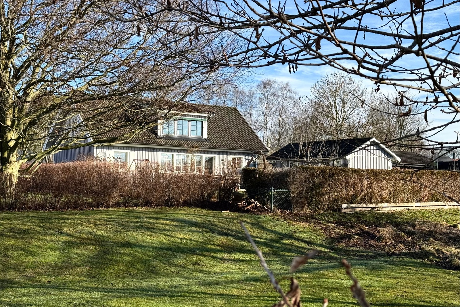 Bröderna Nilssons Väg 8 erbjuder gott om plats för hela familjen!