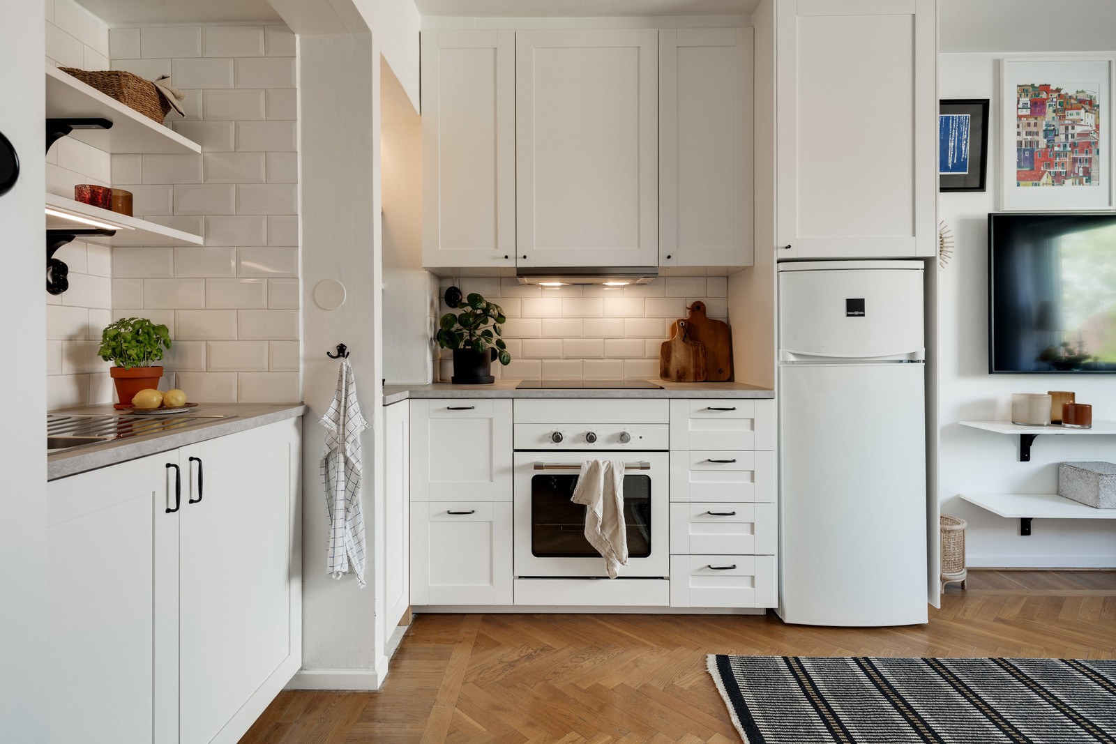 Varmt välkomna till fina Haråsgatan 17!