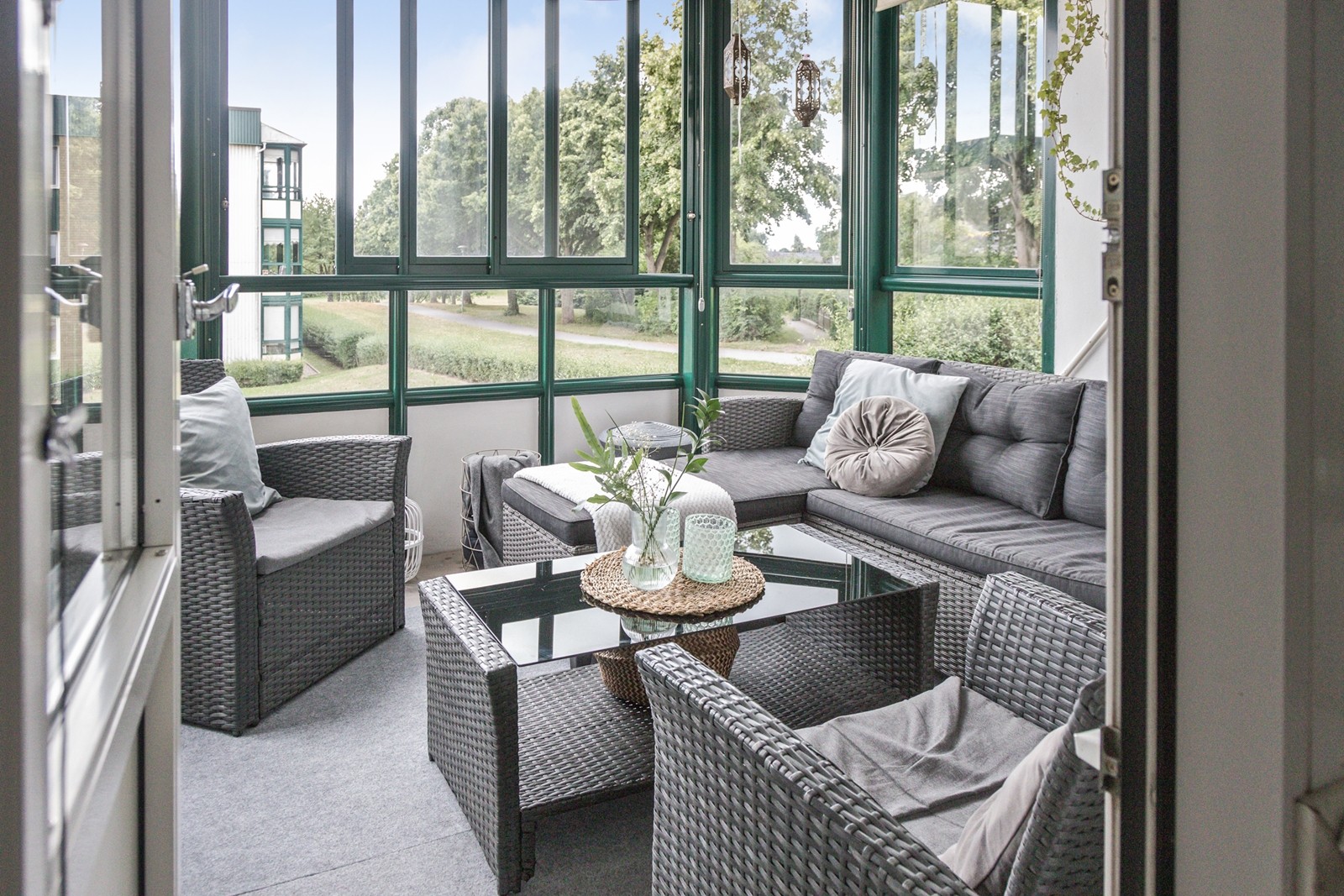 Möblerbar balkong med uterumskänsla