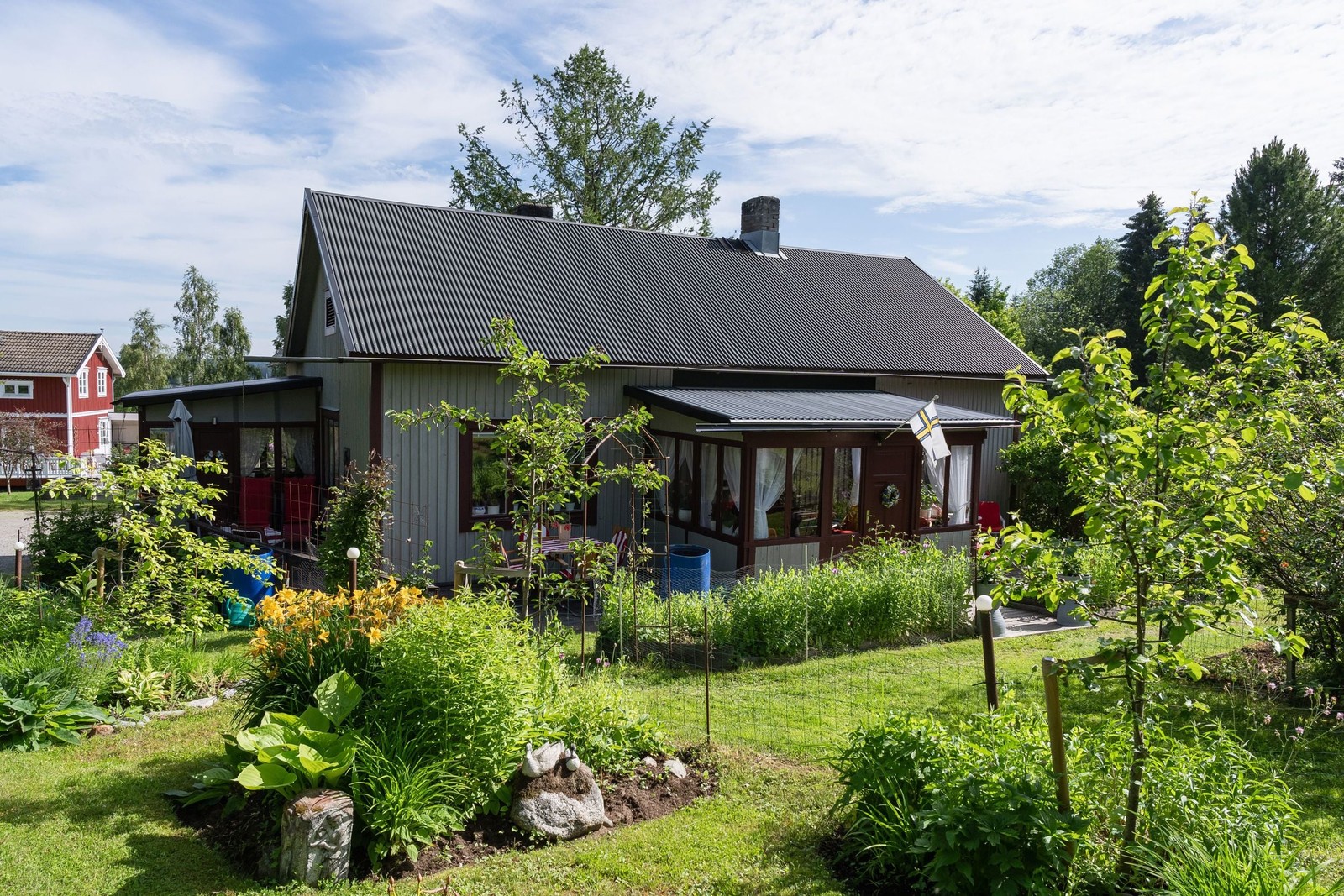 Trevlig villa på mysig tomt