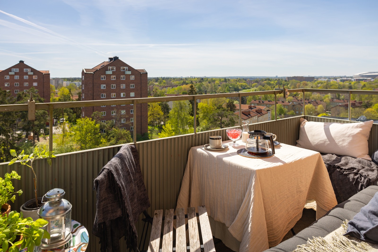 Ett av områdets bästa lägen med milsvid utsikt