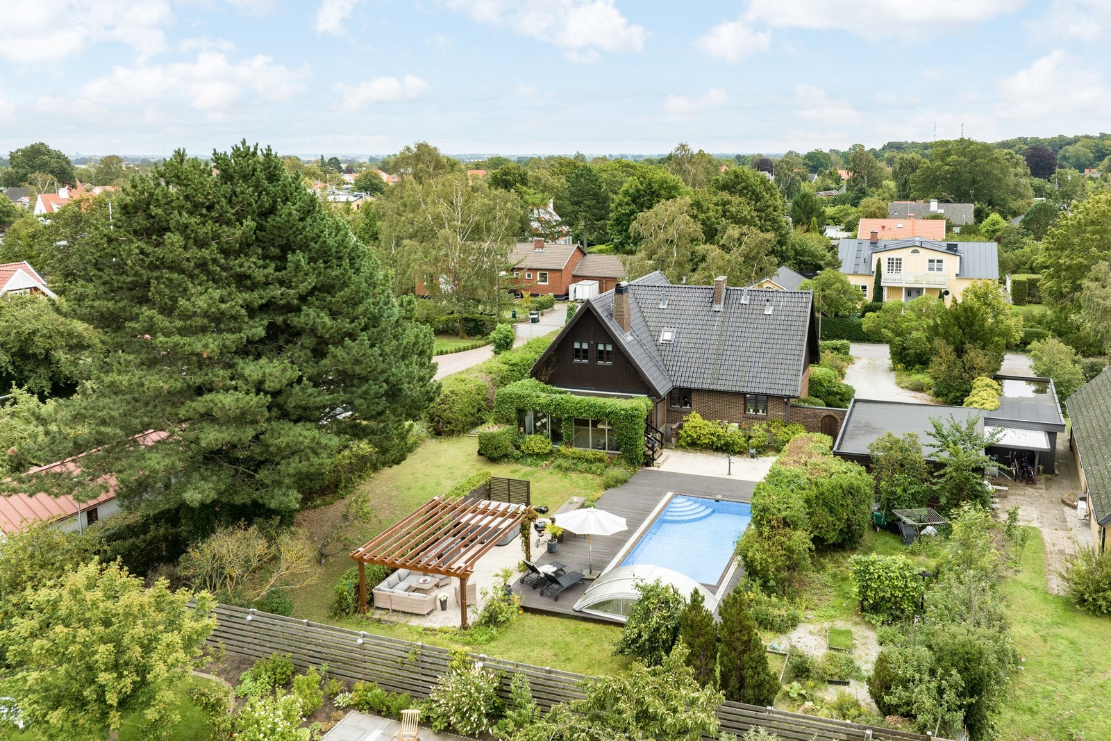 Välkommen till Östra Kennelvägen 14A