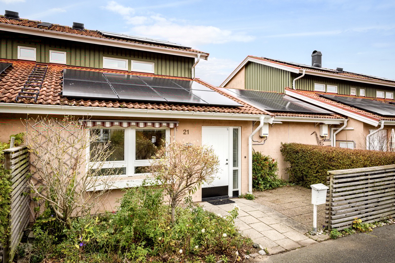 Välkommen till Strandbadsvägen 21