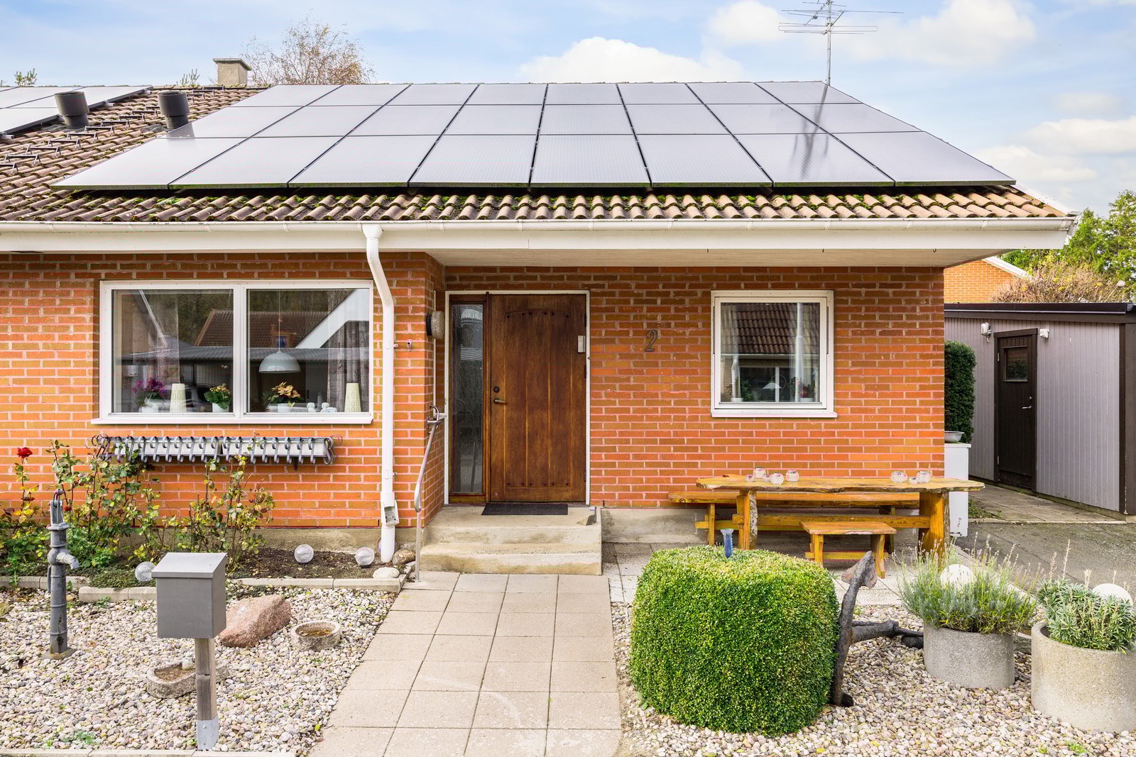 Markplanslägenhet med solceller