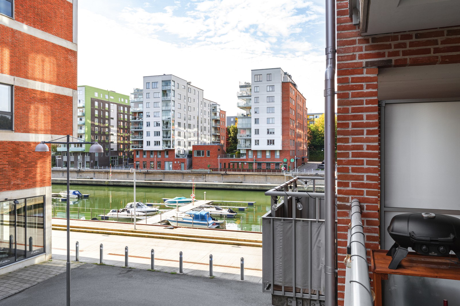Trevlig läge intill Eriksbergsdockan