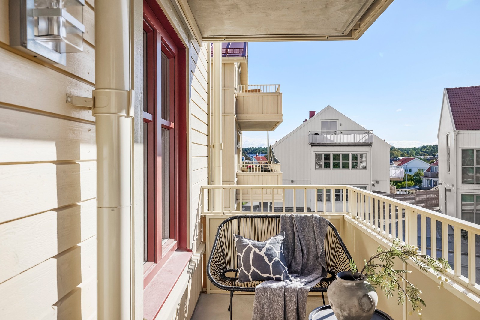 Rymlig balkong i soligt läge