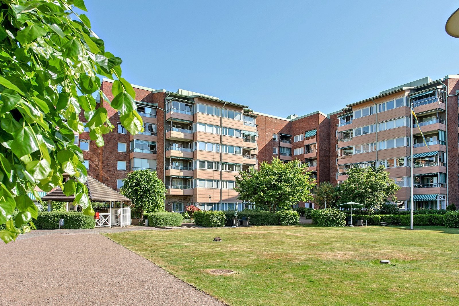 Föreningens gröna och prisbelönta innergård