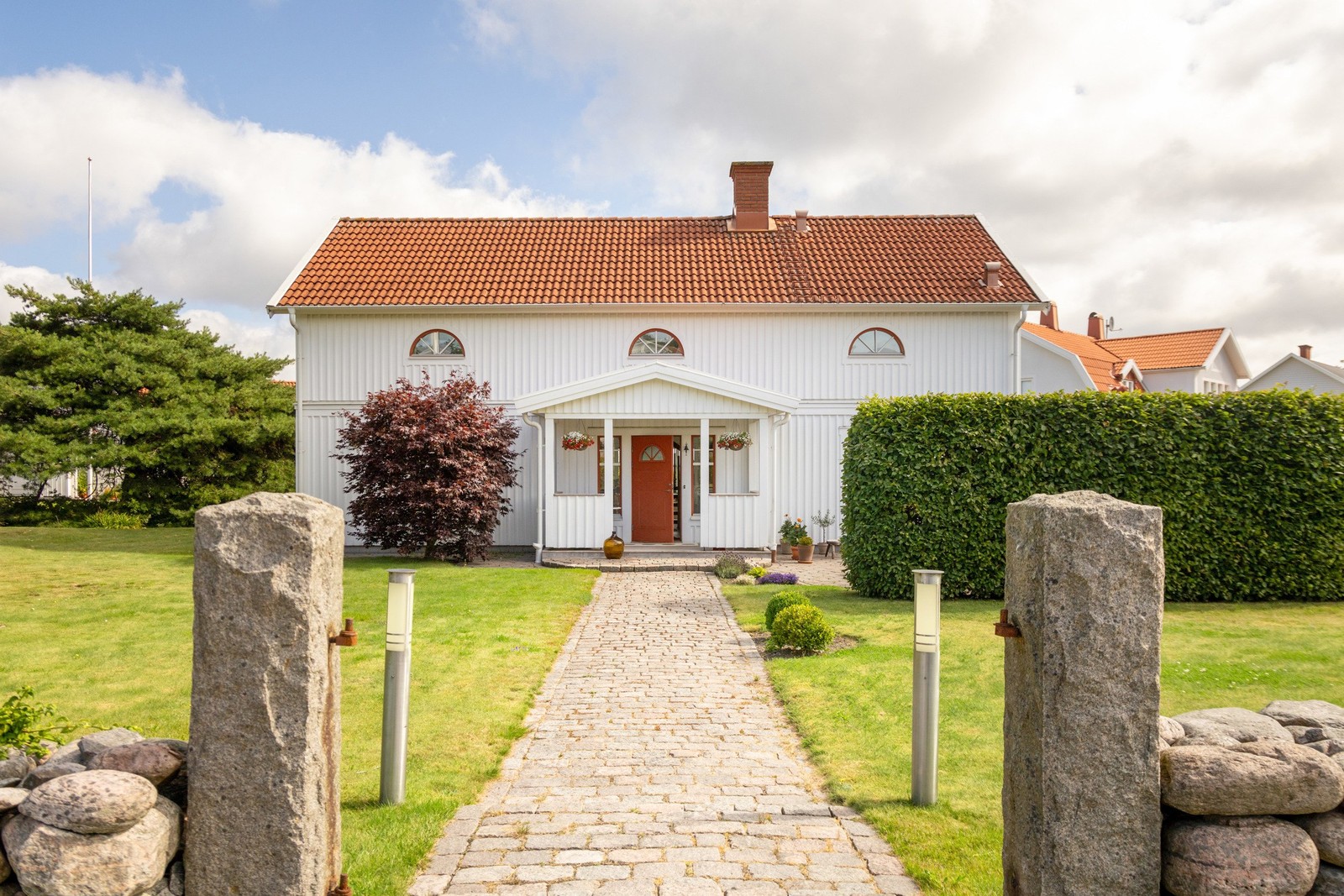 Vacker och modern skärgårdsvilla som byggdes -99