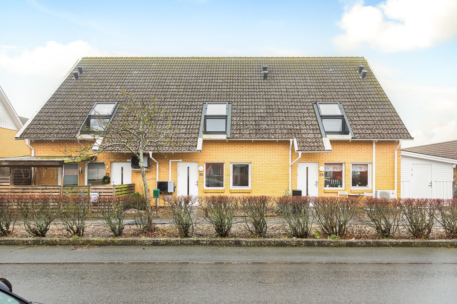 Ekegatan 30, belägen mitt i huset