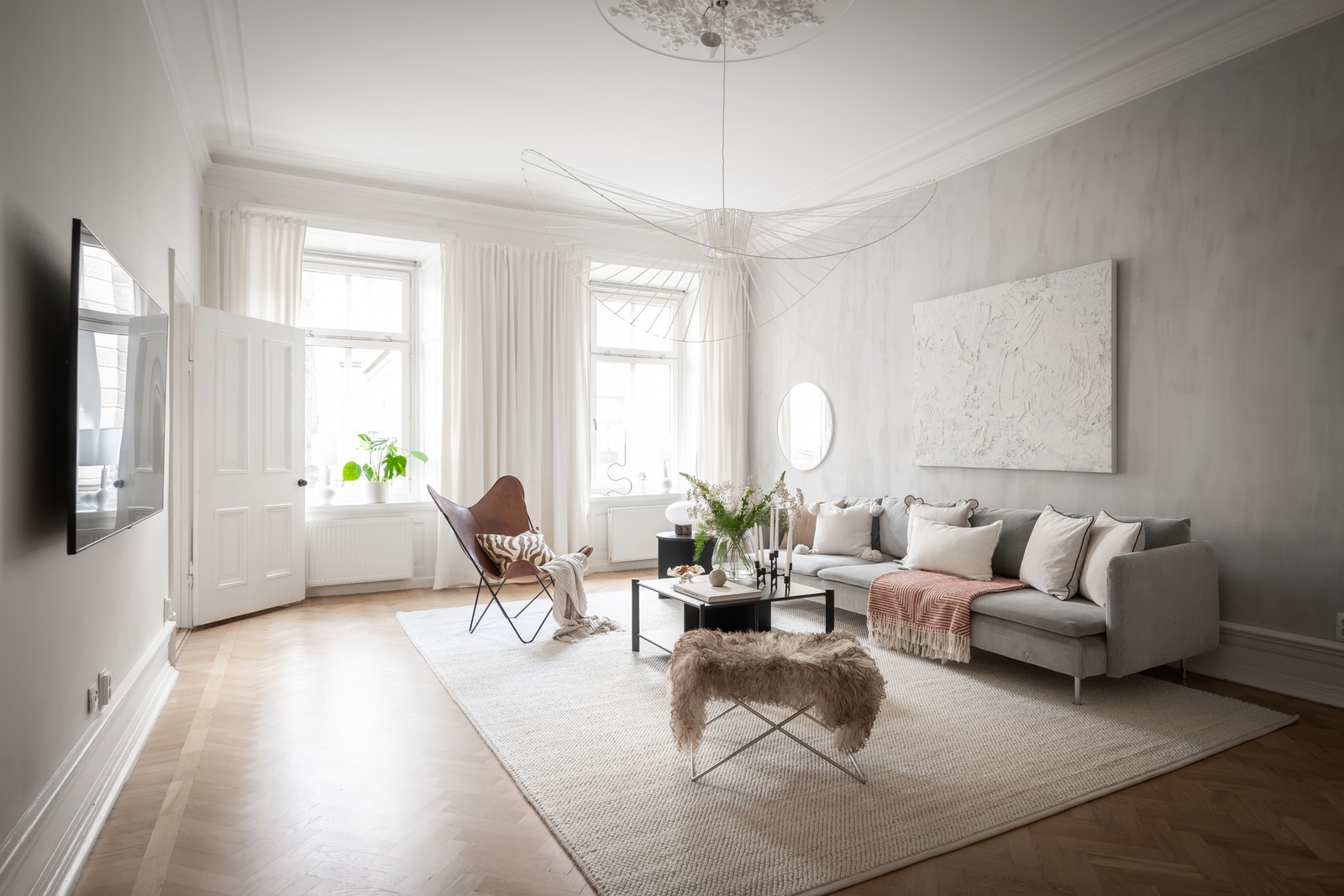 Bjurfors Century presenterar nu en sekelskiftesdröm på Chalmersgatan 5.