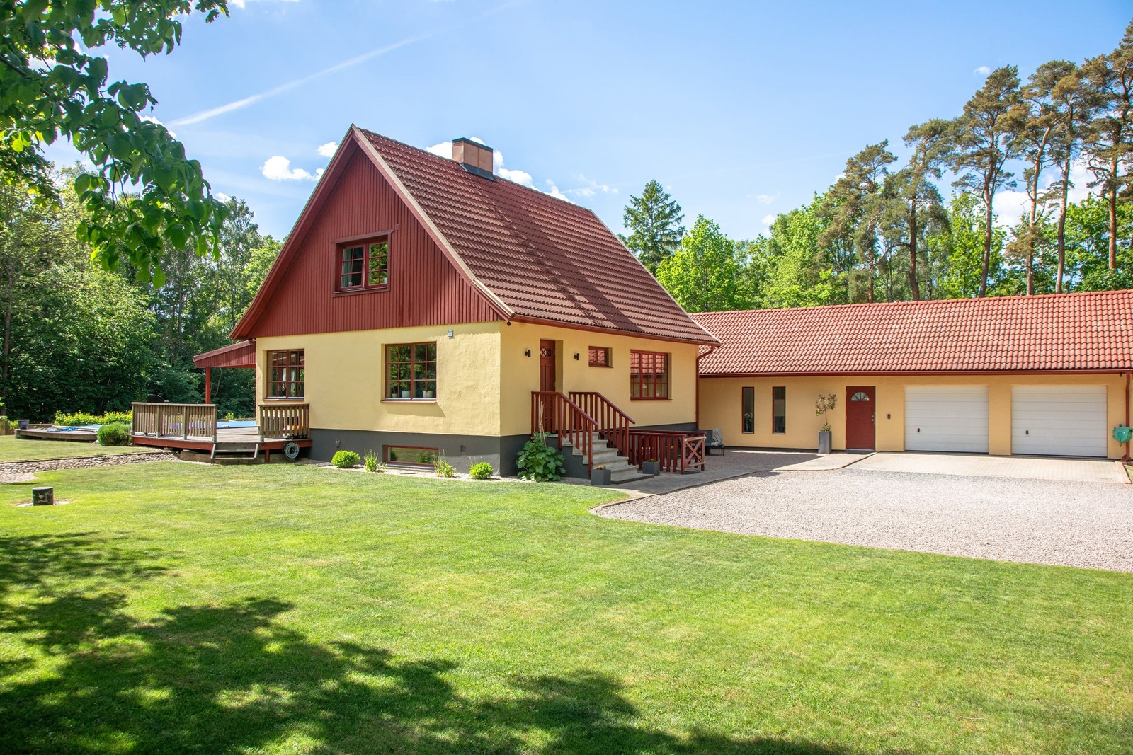 Ursprungsbyggnad från -47 samt 130 kvm stor tillbyggnad från 2004