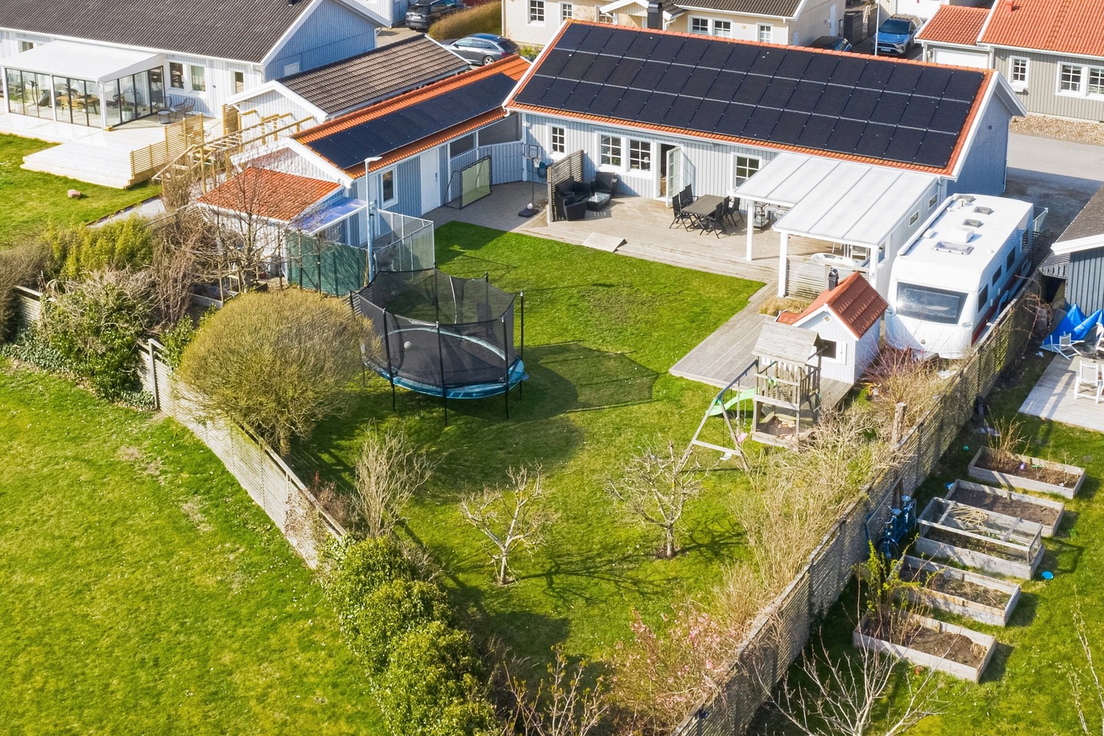 Fint belägen intill grönområde