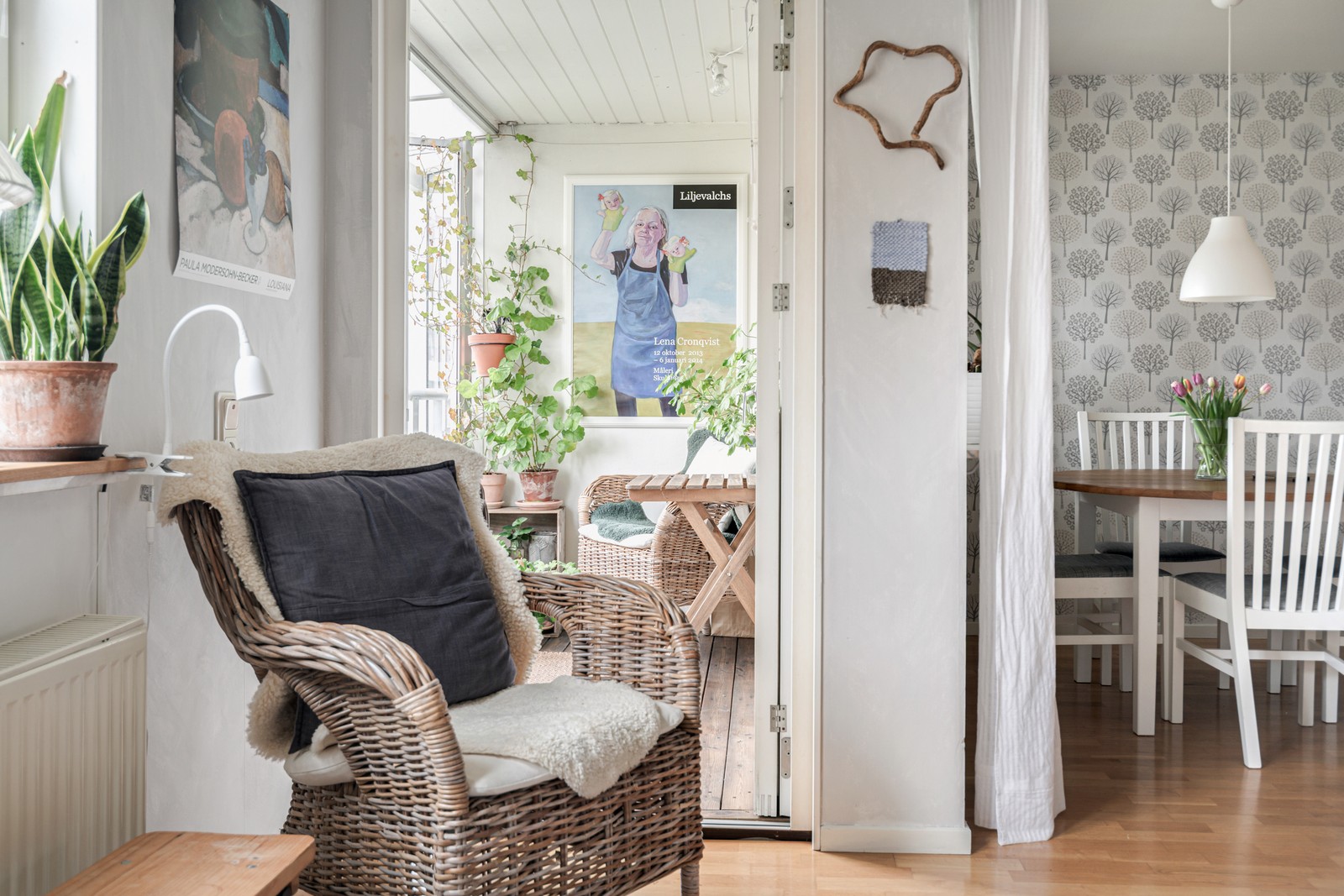 Utgång till den härliga balkongen.