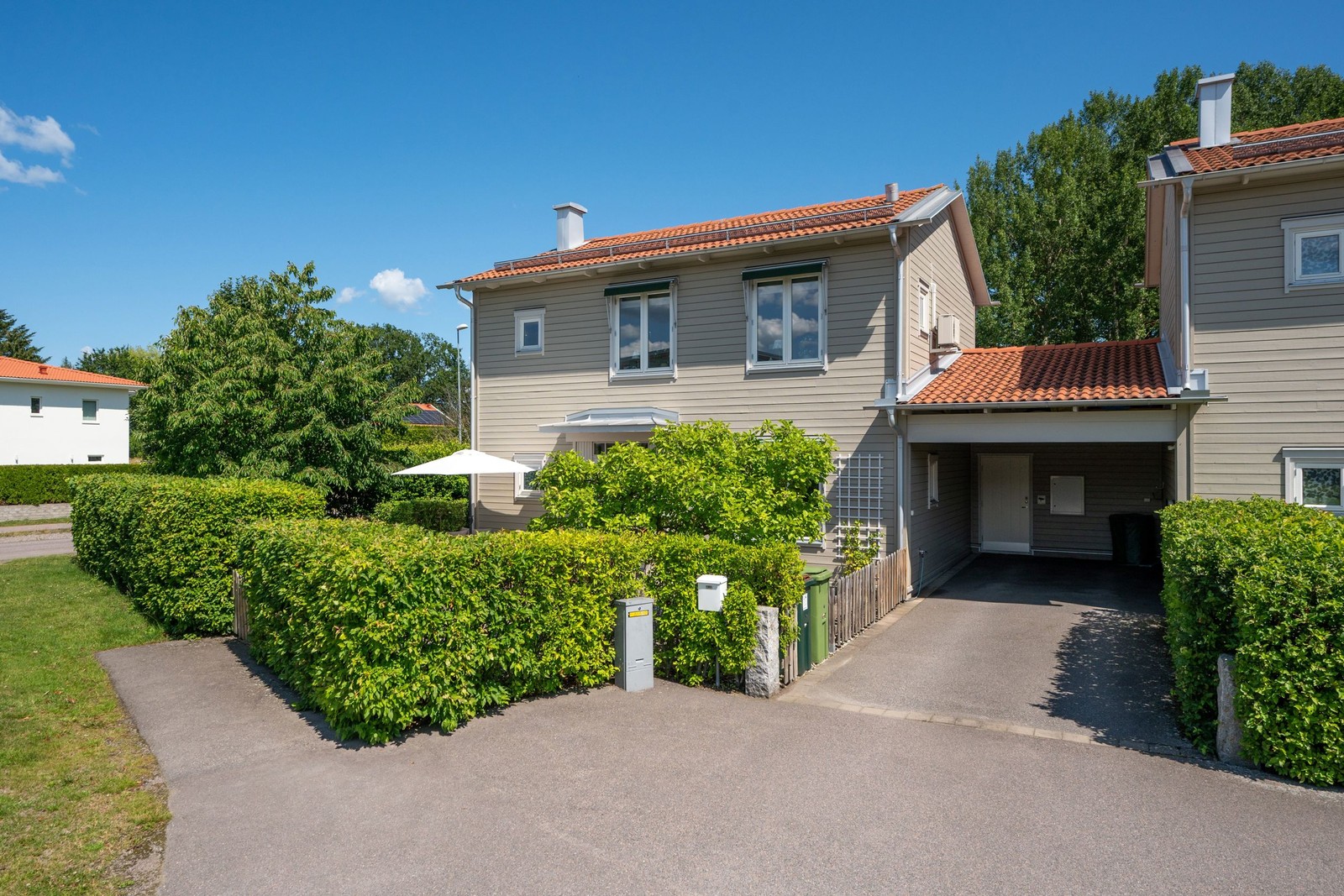 Välkommen hem till Vårbrisvägen 21