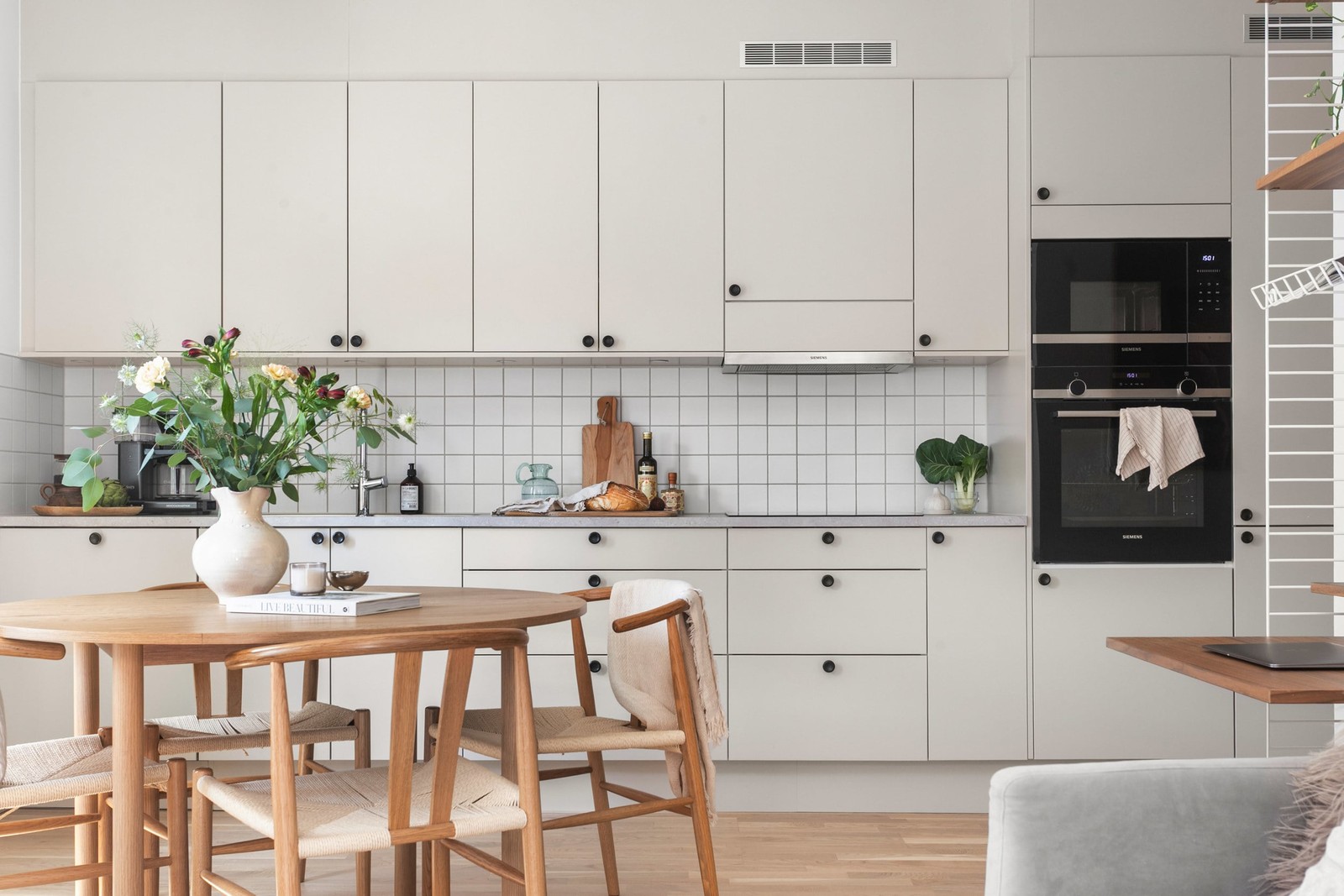 Sandfärgat kök från Marbodal