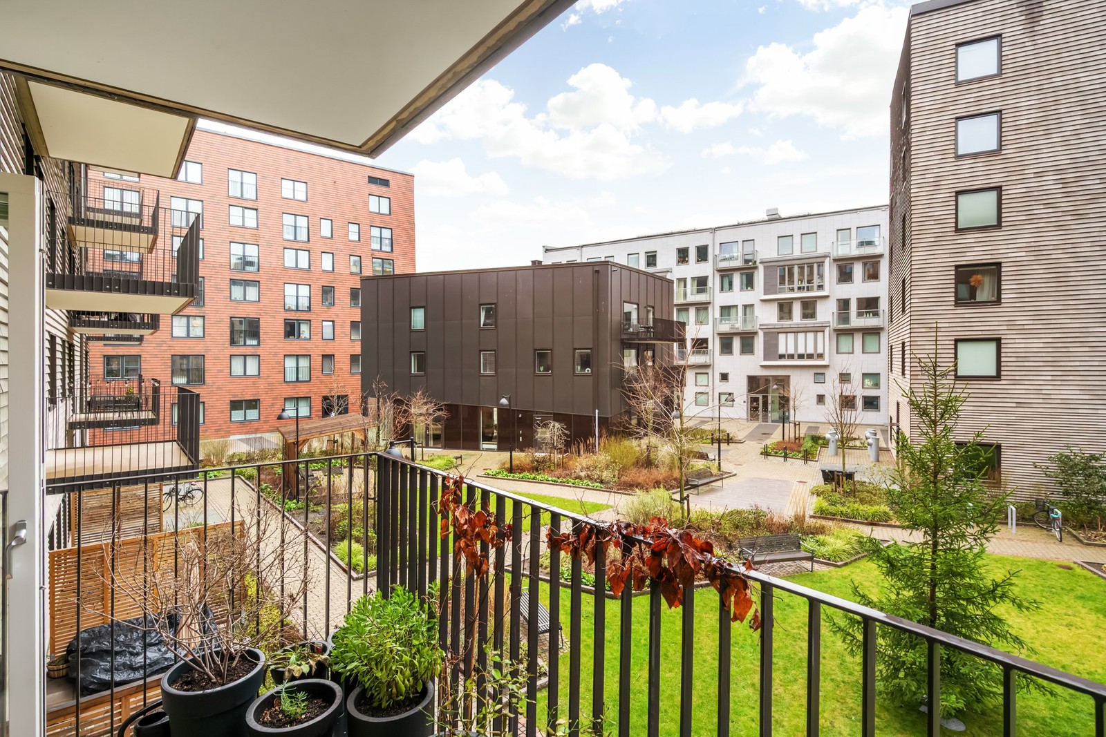 Här har du sol från lunch fram till eftermiddagen