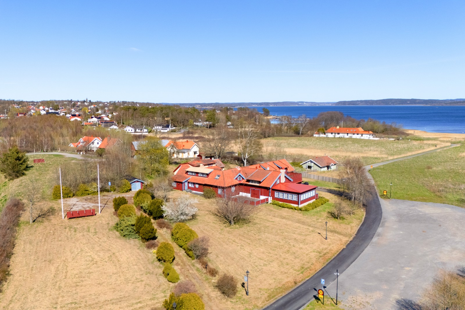 Unikt tillfälle att förvärva två attraktiva fastigheter