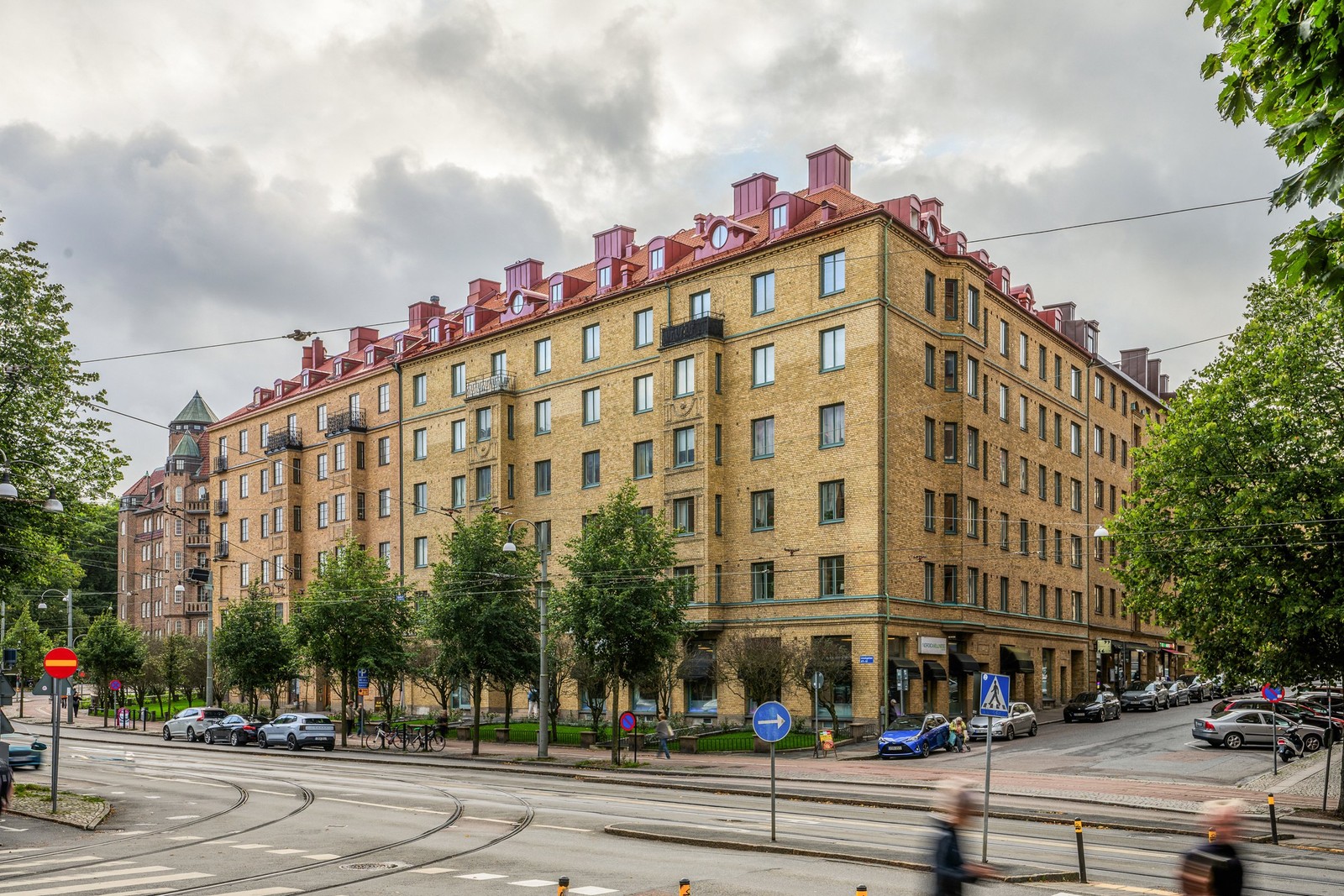 Välkomna till Brf Linnégatan 61, en av områdets absolut starkaste föreningar