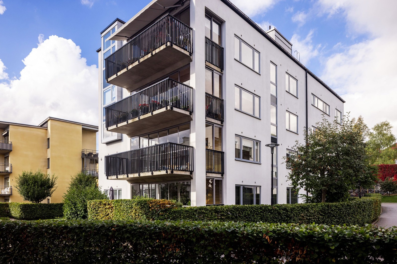 Välkommen till Tvärgatan 6