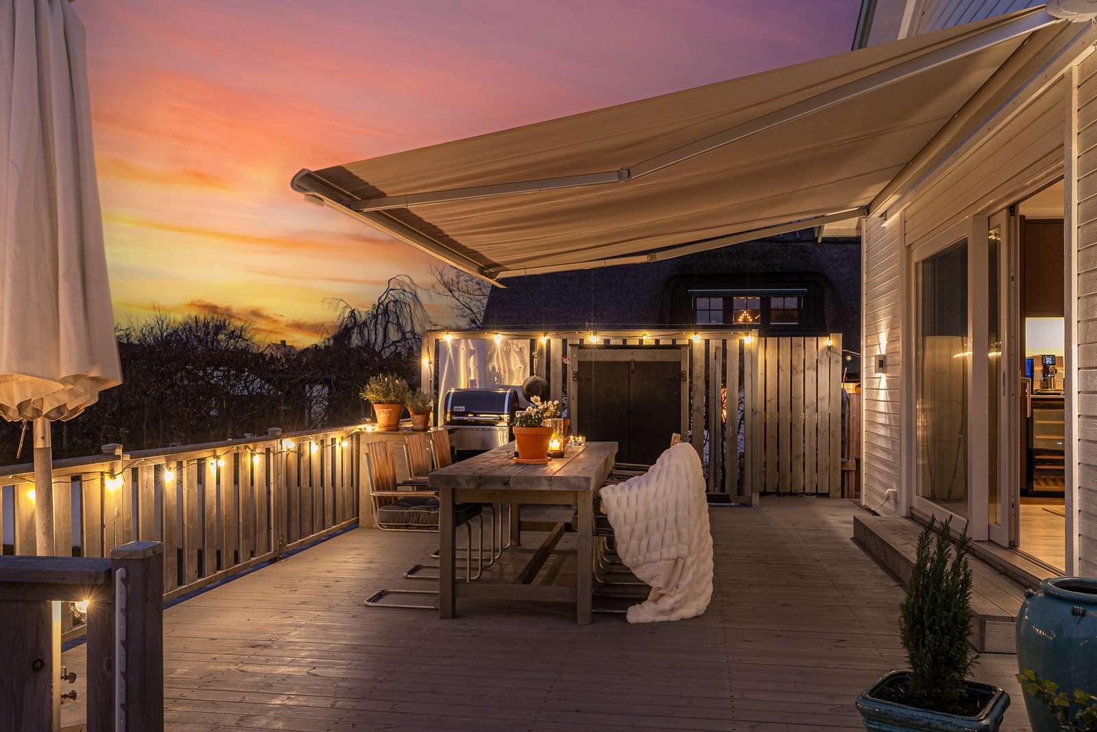 Välkommen till denna fina och renoverade villa!