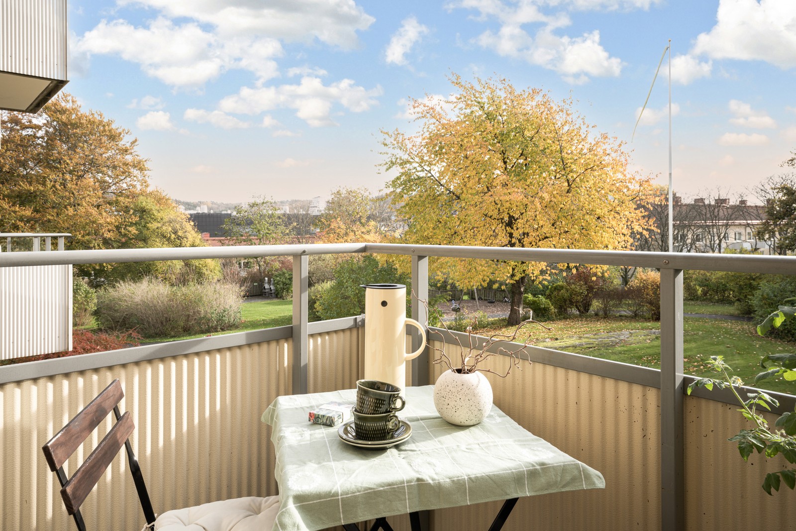 Vi presenterar en 50-talstrea med vackra attribut