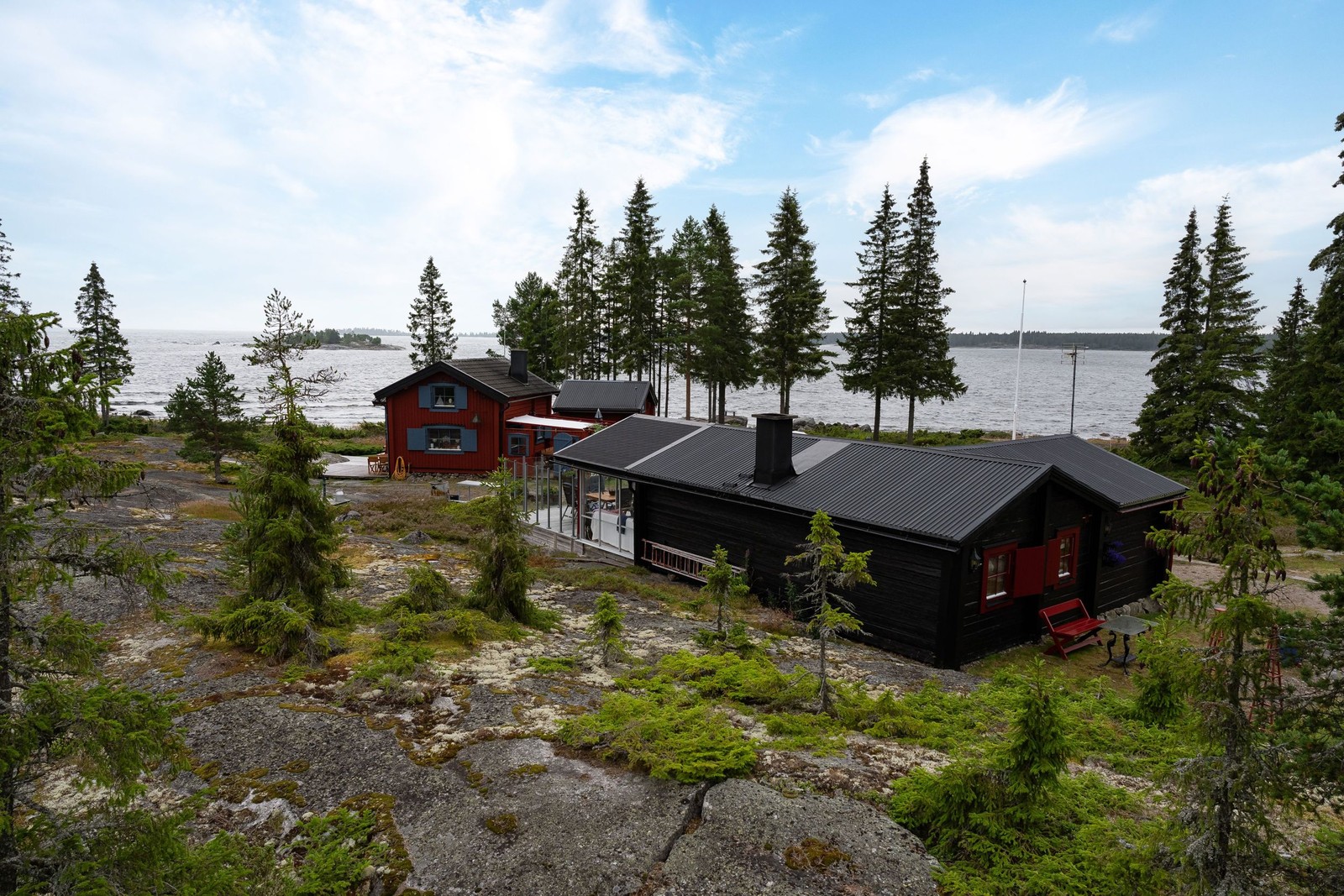 Privat och magnifik plats med havet som närmsta granne