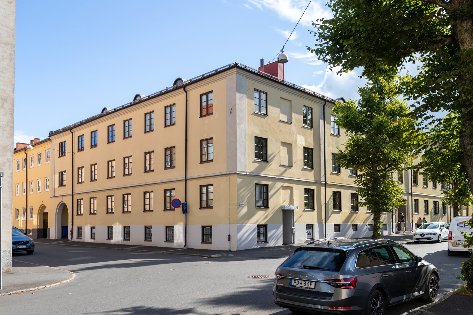 Välkommen till Scheelegatan 13B!