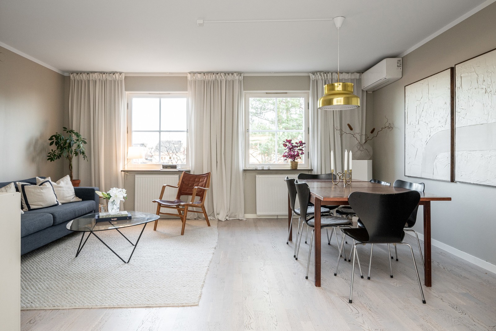 Vardagsrum entréplan