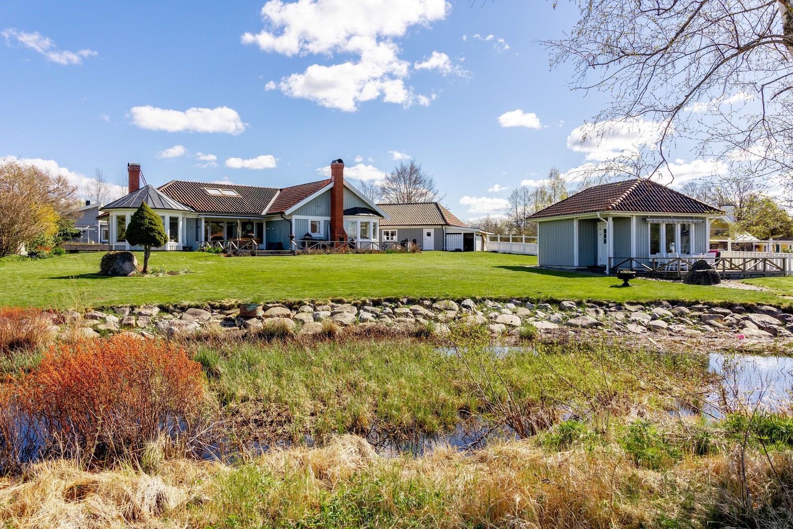 Välkommen till Lövängsvägen 1B!